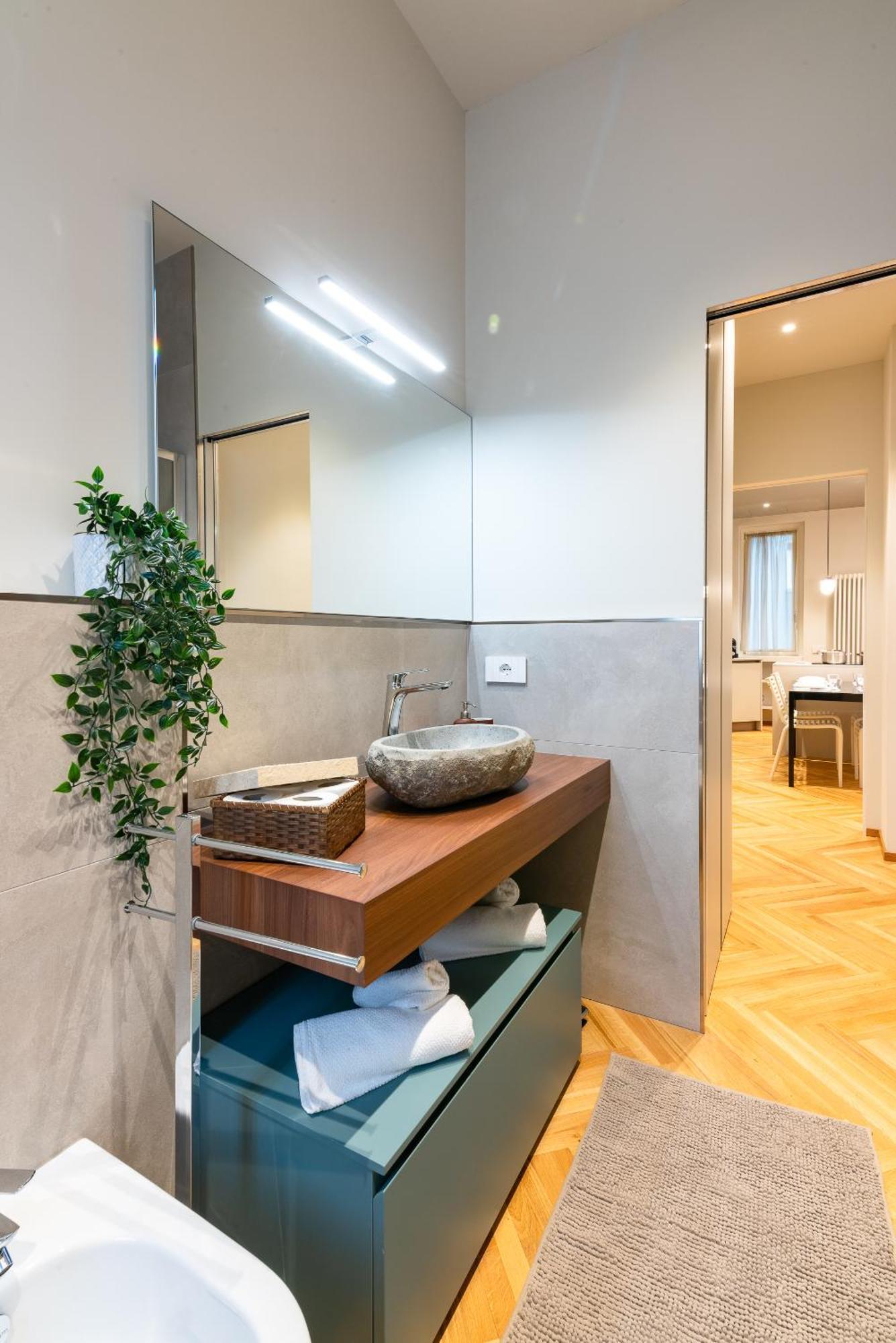 Appartement Elegant Design Apartmentduomo-naviglia/c E Wi-fi Milaan